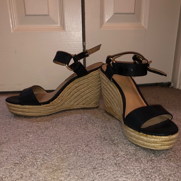 Black wedges✨ - Picture 2 of 2